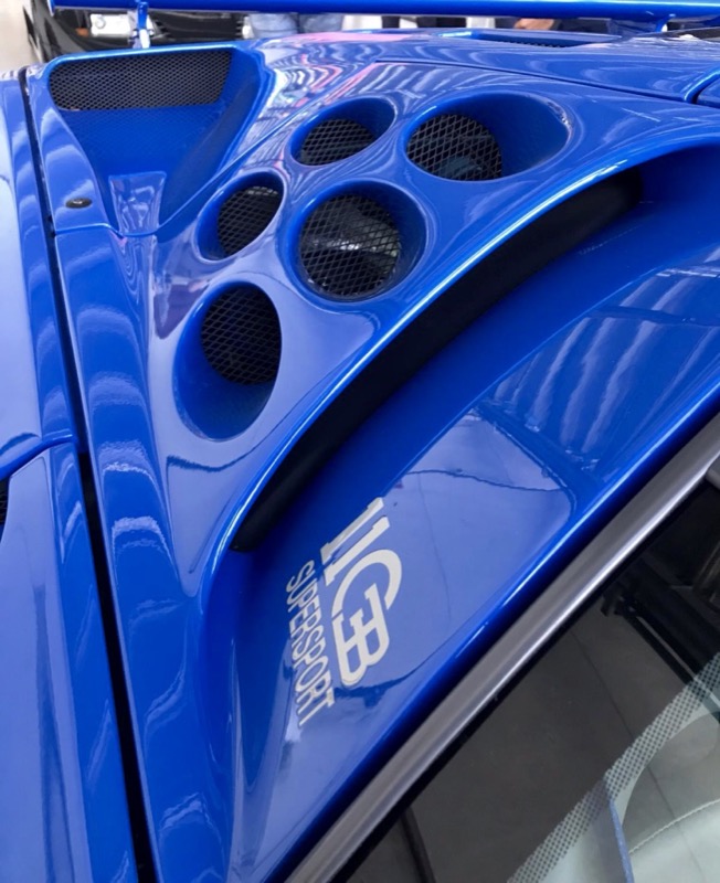 Los Bugatti EB110 volvieron a sus orígenes