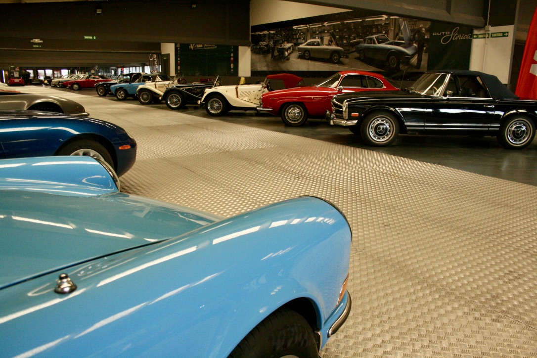 autostorica_showroom5 SemanalClásico - Revista online de coches clásicos, de colección y sport - restauración