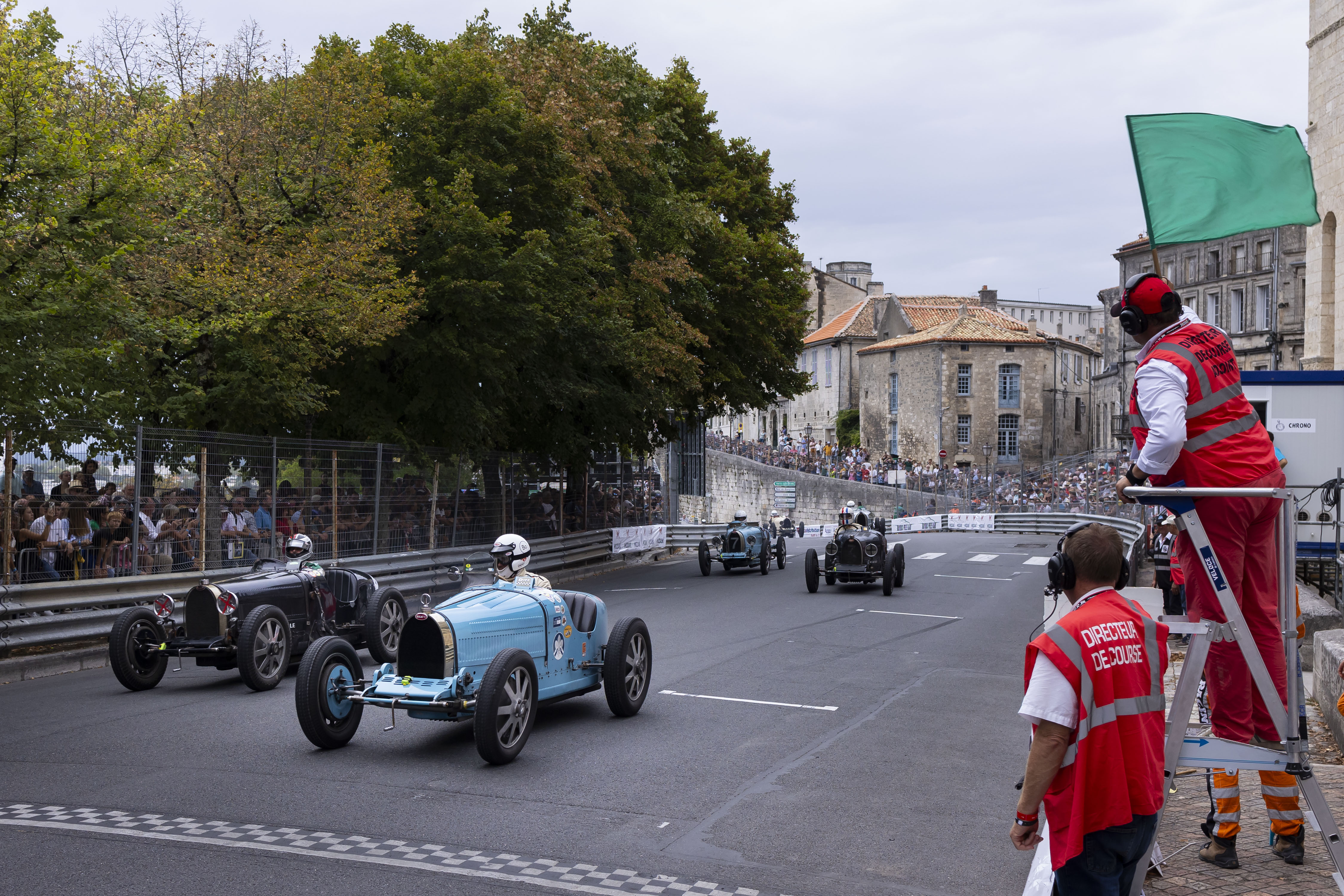 _bugatti_remparts2023 SemanalClásico - Revista online de coches clásicos, de colección y sport - bugatti