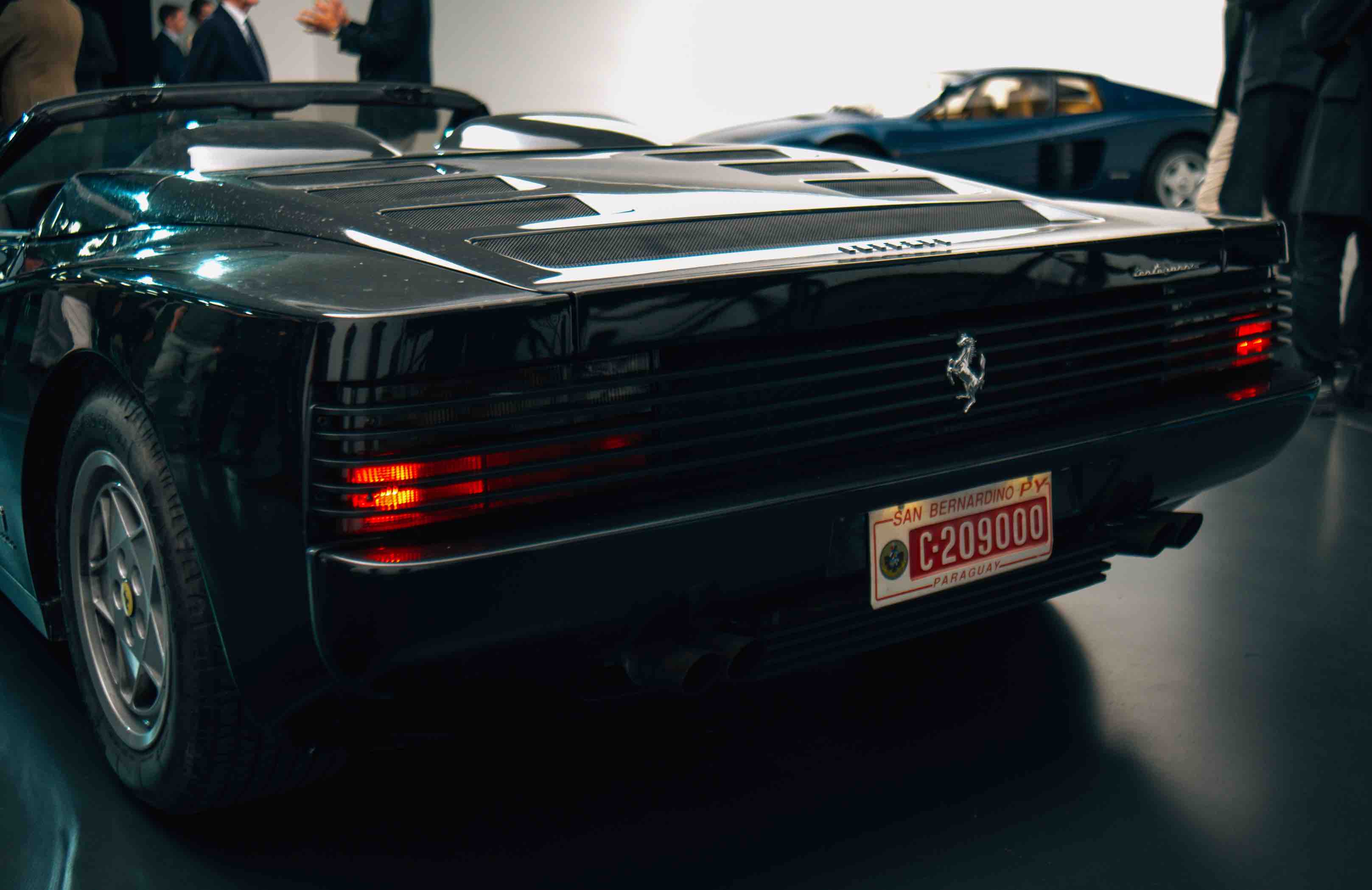 ferrari testarossa